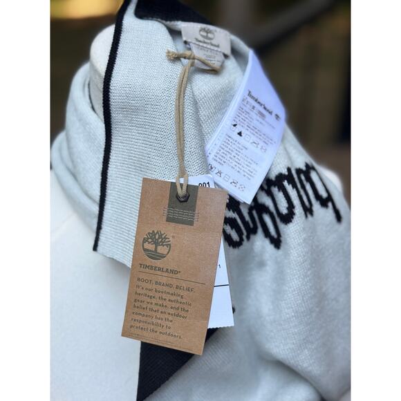 NEW Timberland Black White Knit Logo Scarf Winter Cold Weather Accessory Unisex - Picture 7 of 8